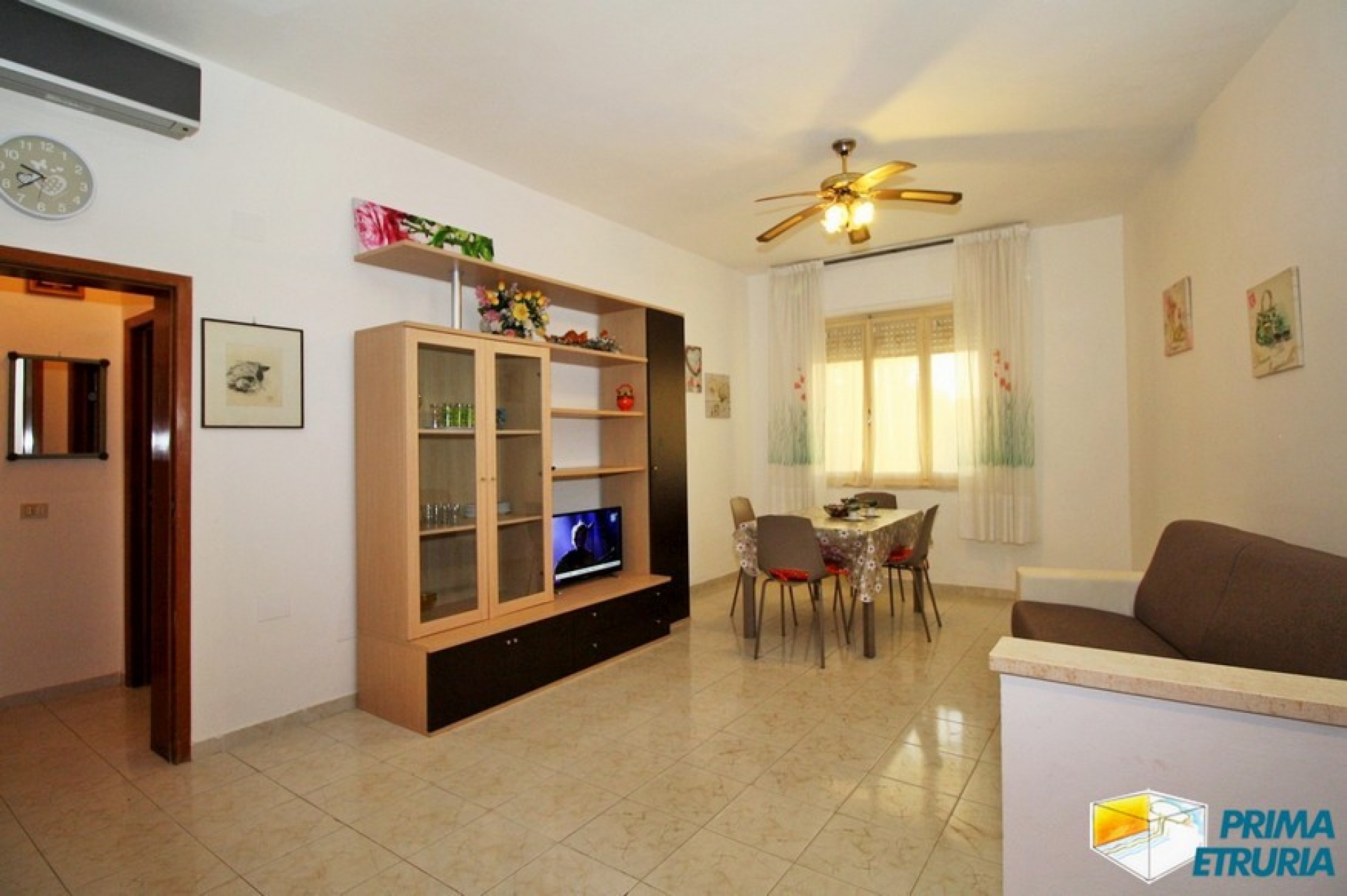 BILOCALE CON TERRAZZO VIA DELLE ROSE - ZONA ROSMARINA - ( A13 )