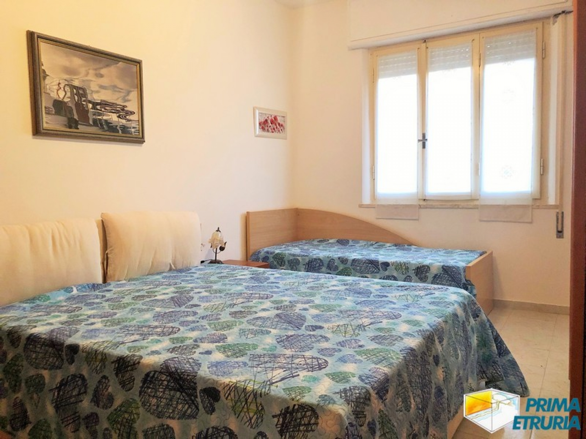 BILOCALE CON TERRAZZO VIA DELLE ROSE - ZONA ROSMARINA - ( A13 )