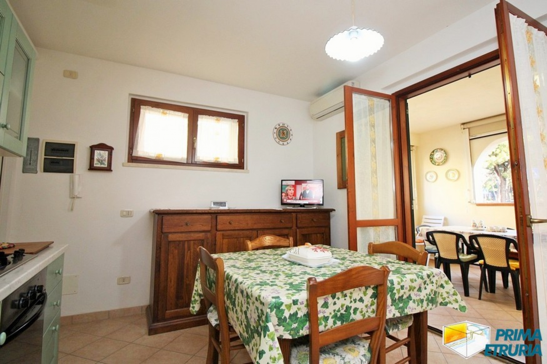 BELLISSIMO TRILOCALE SU DUE LIVELLI - ZONA CENTRO -