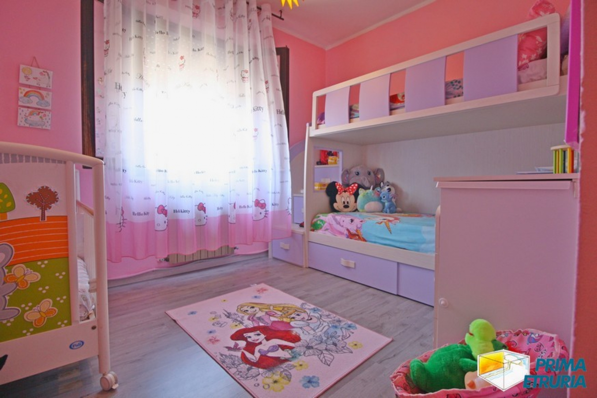 TRILOCALE FINEMENTRE RISTRUTTURATO - ZONA TOMBOLO -