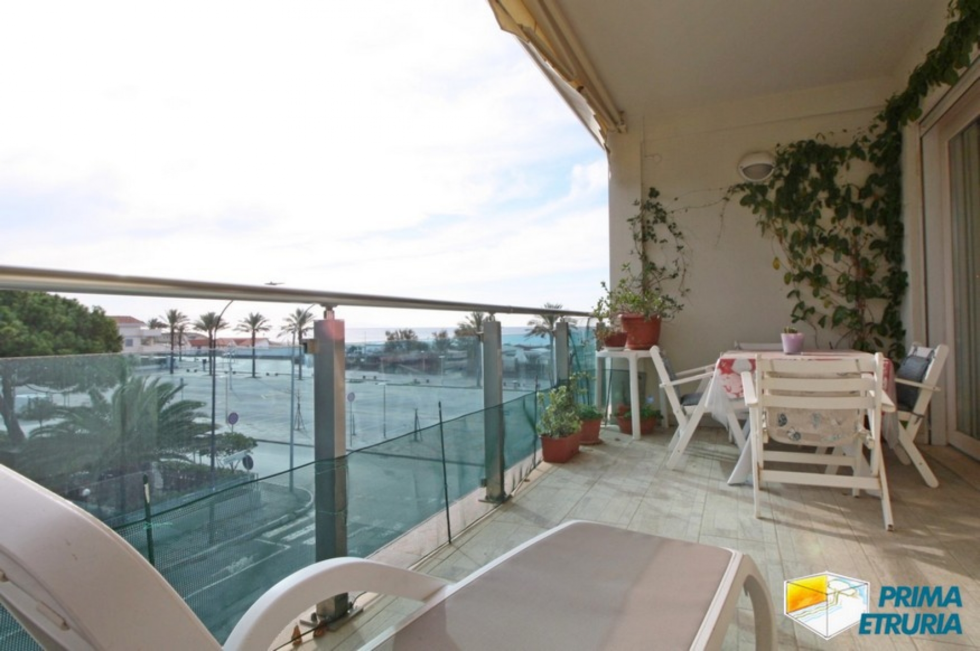 Esclusivo Trilocale Vista Mare a Marina di Grosseto: Eleganza e Comfort a Due Passi dalla Spiaggia - ZONA ROSMARINA -
