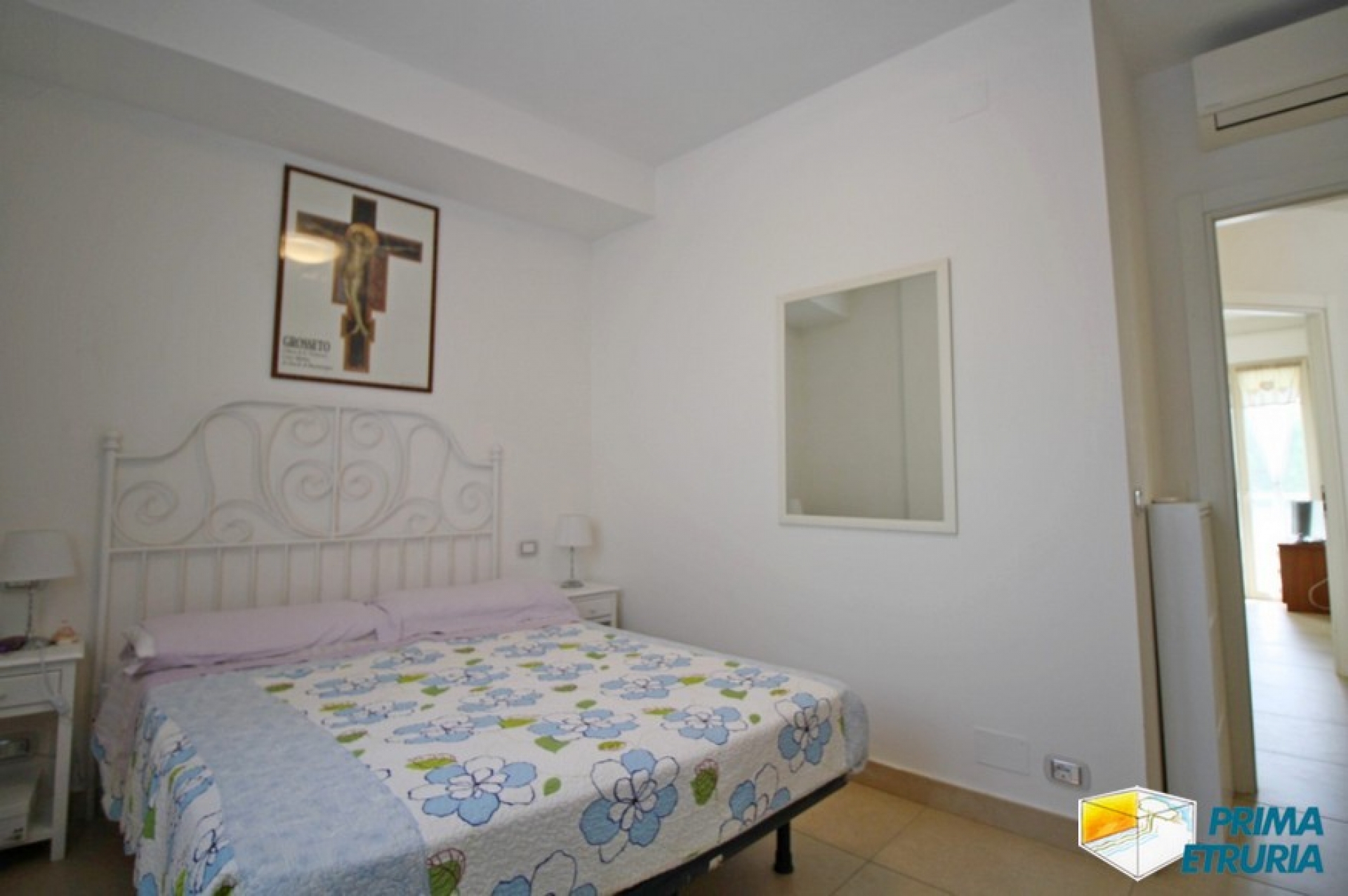 Esclusivo Trilocale Vista Mare a Marina di Grosseto: Eleganza e Comfort a Due Passi dalla Spiaggia - ZONA ROSMARINA -