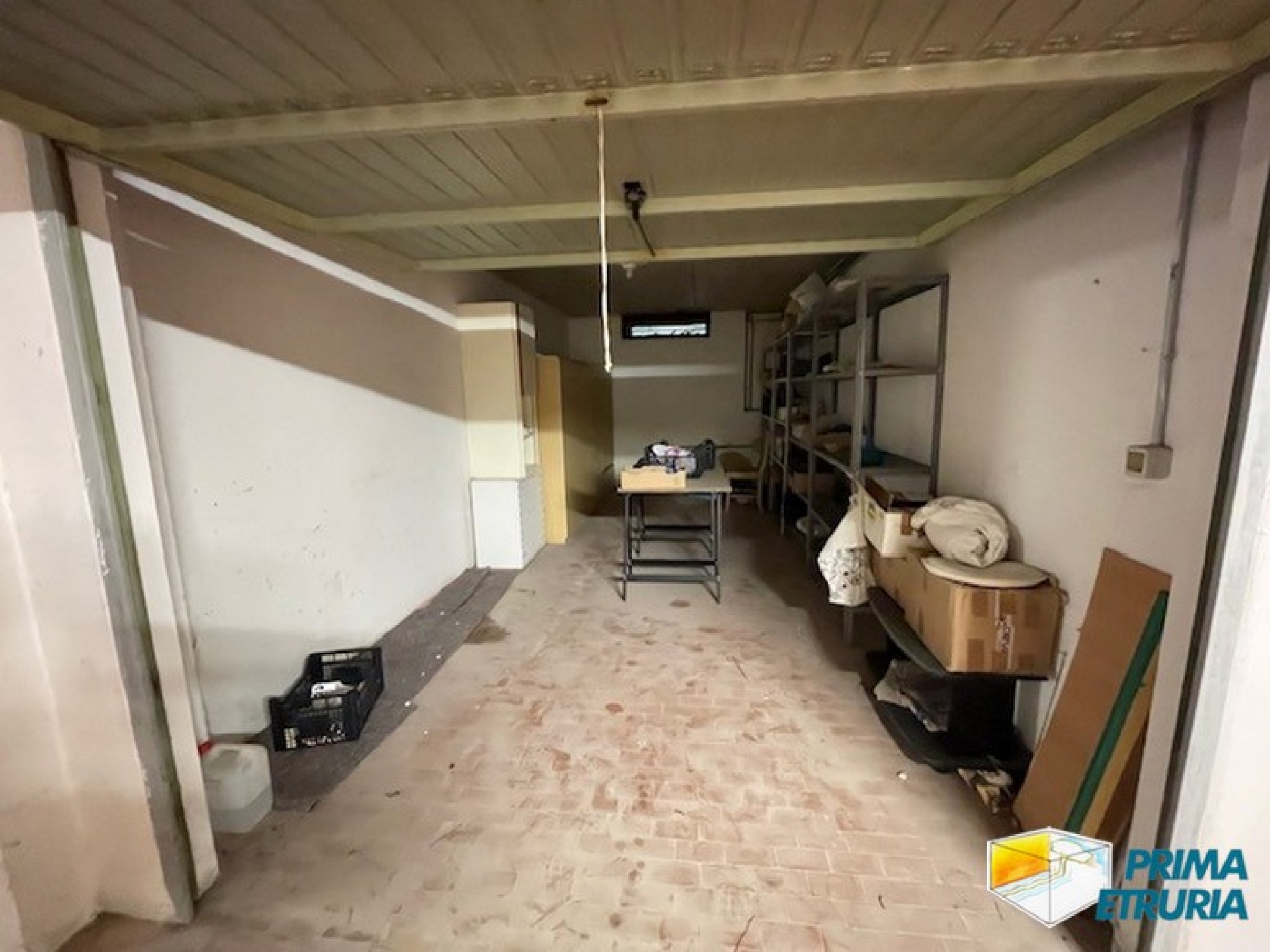 Bilocale con ingresso indipendente e garage in zona tranquilla, a due passi dal mare - ZONA TOMBOLO -