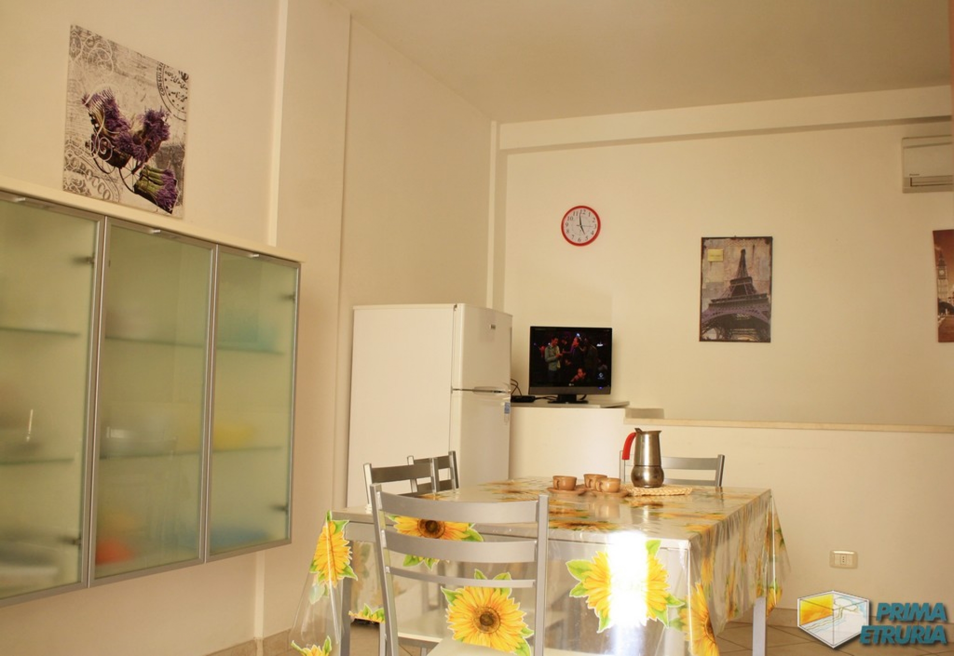 VENDESI TRILOCALE VIA DEL VOLTONCINO 27 - ZONA ROSMARINA -