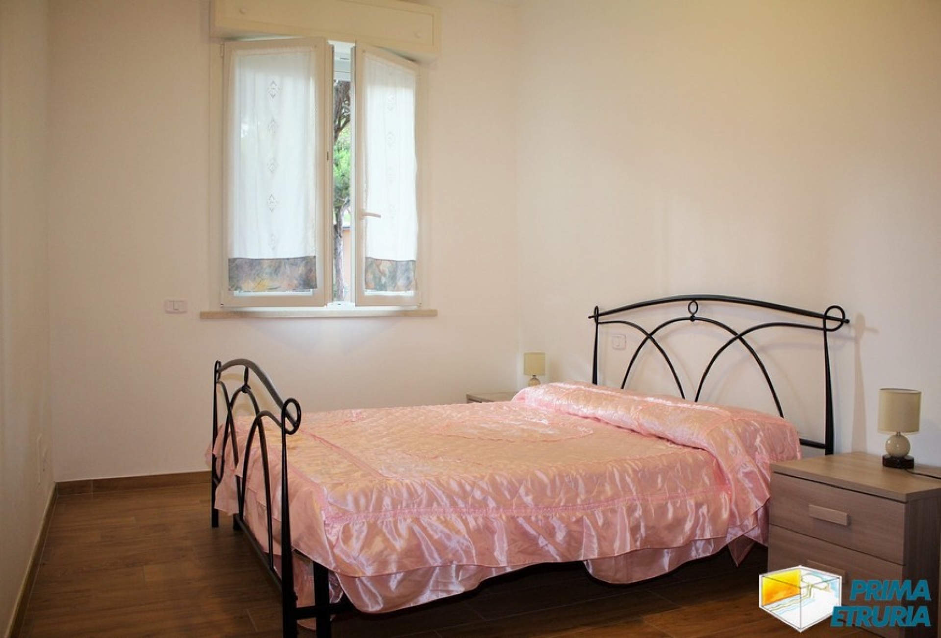 VENDESI TRILOCALE DI RECENTE COSTRUZIONE , VIA GIANNUTRI 21 - ZONA ROSMARINA - 