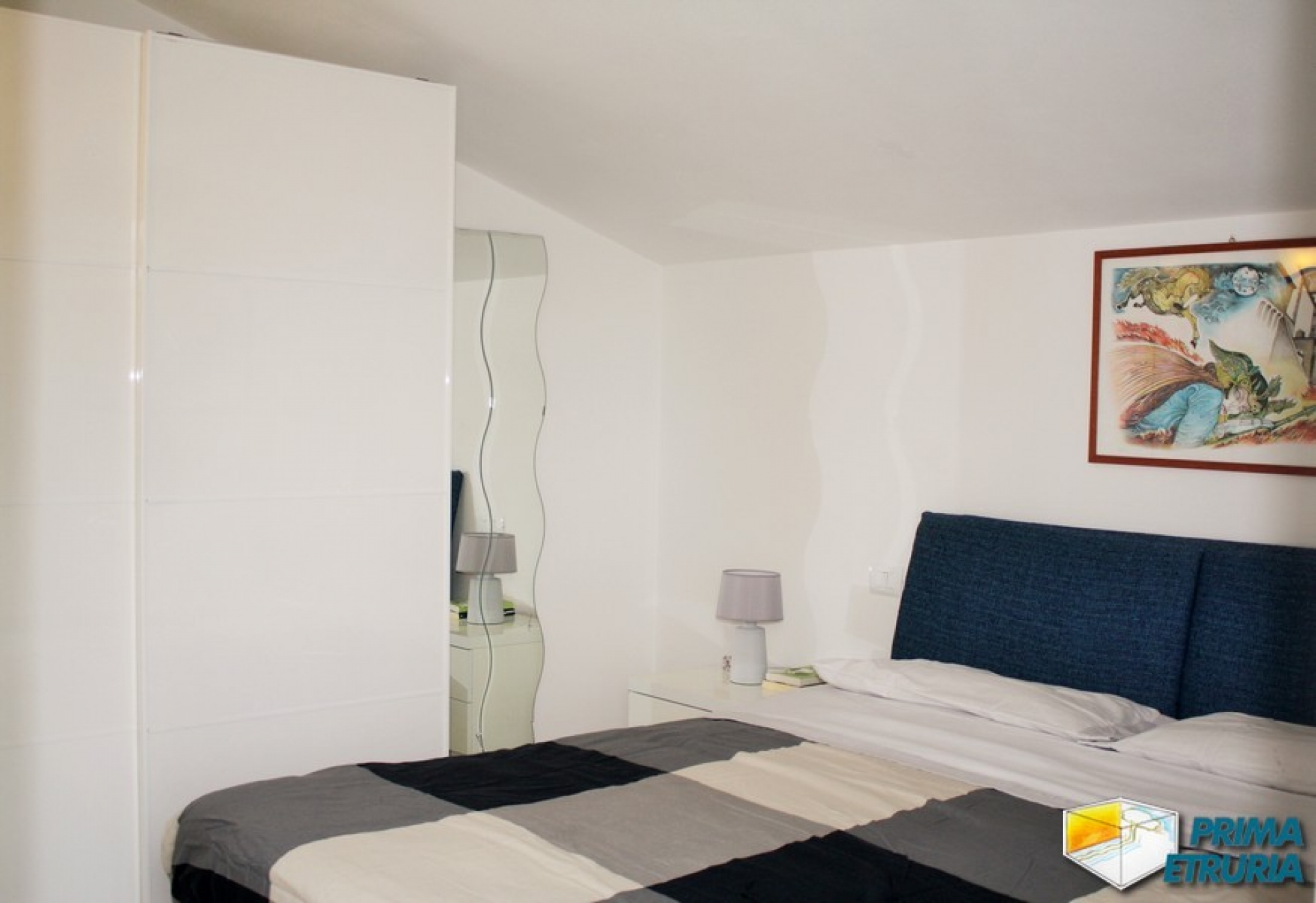 VENDESI ATTICO VISTA MARE - ZONA ROSMARINA -