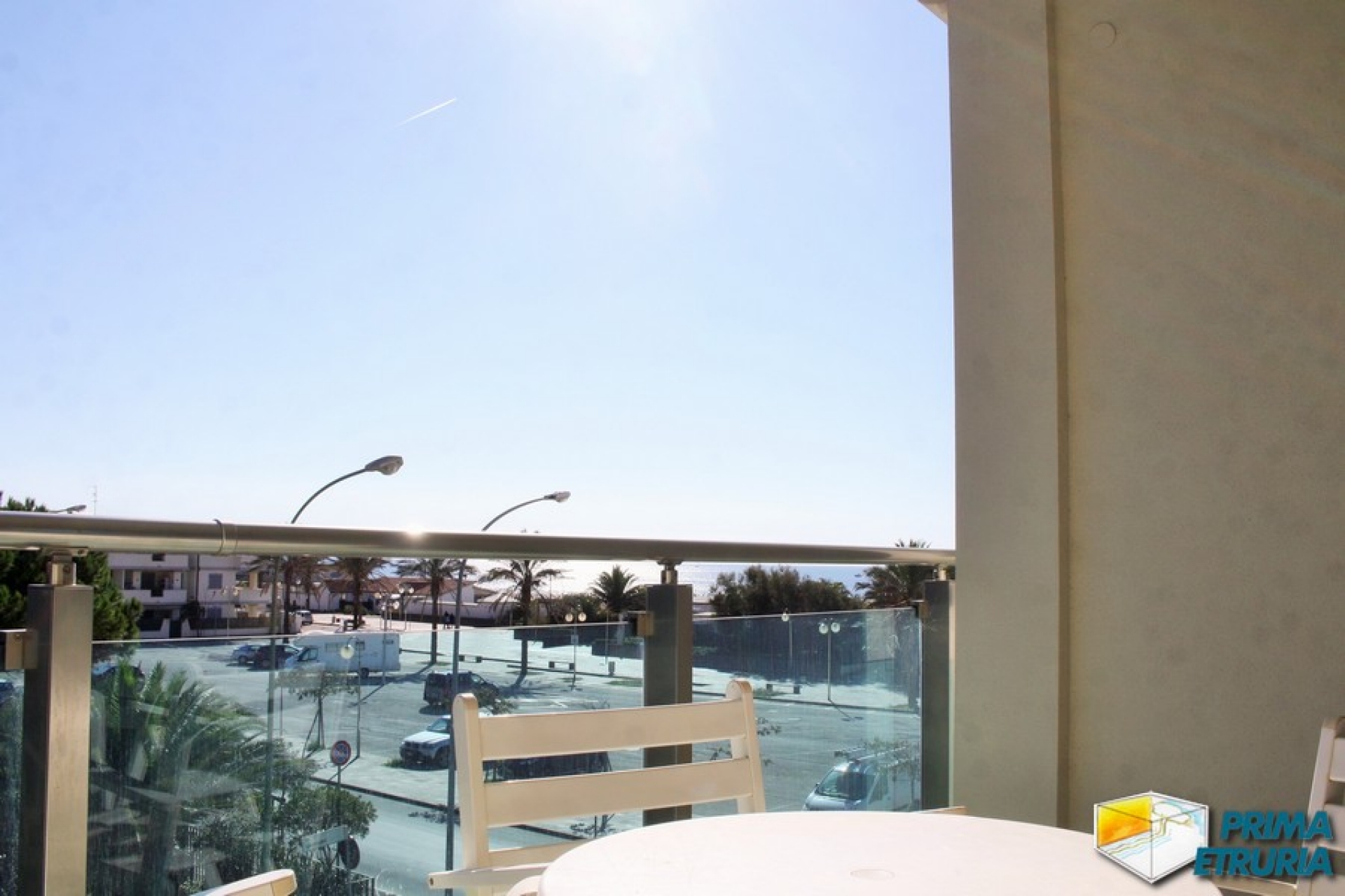 TRILOCALE FRONTE MARE FOUR ROSES - ZONA ROSMARINA -