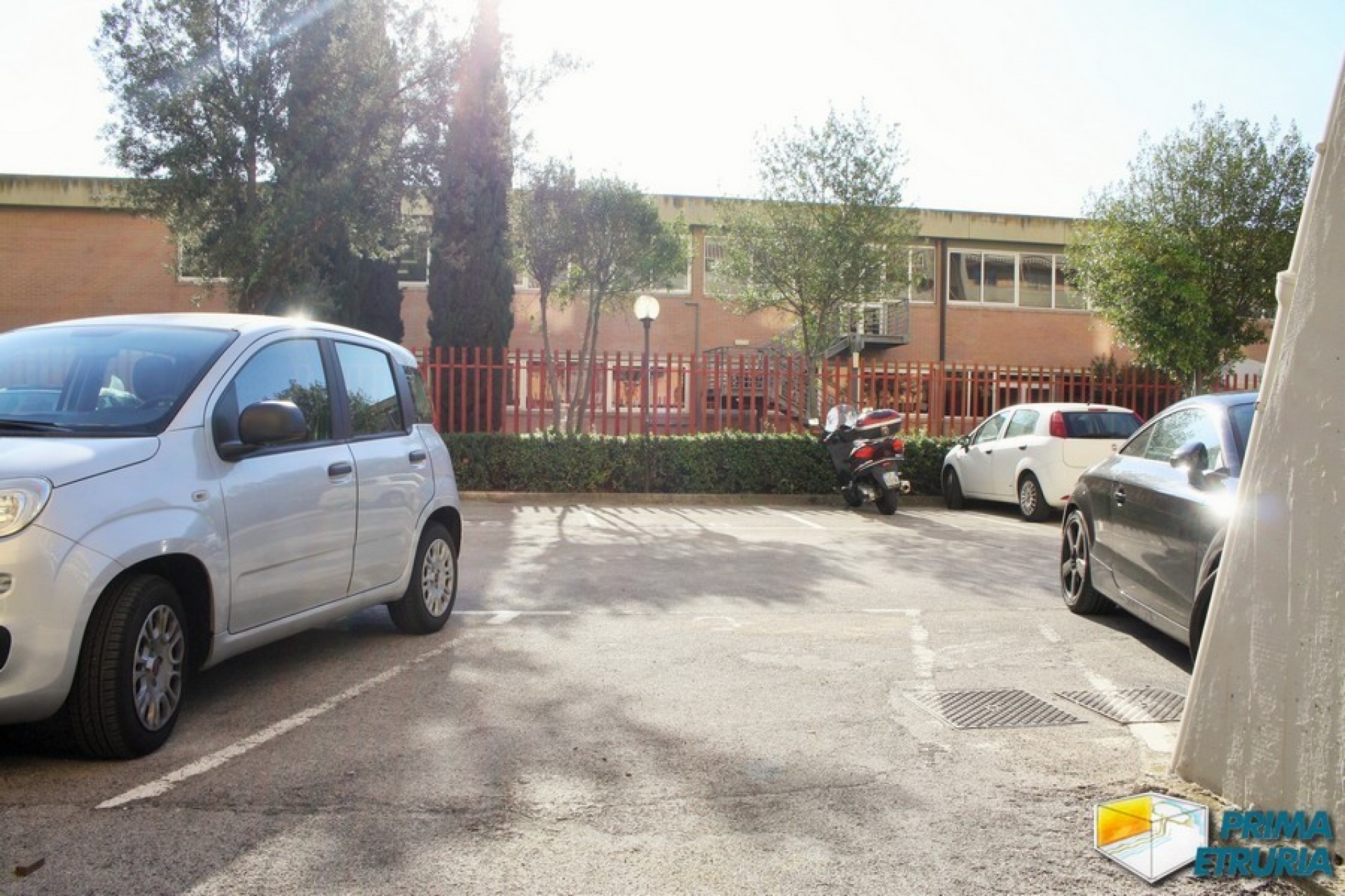 - GROSSETO - VENDESI TRILOCALE VIA UNIONE SOVIETICA
