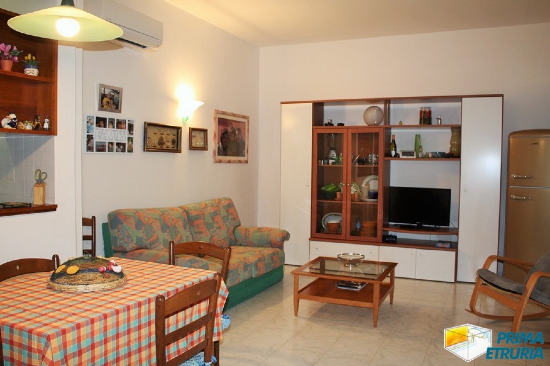 VENDESI TRILOCALE IN VIA FRANCESCO BARACCA - ZONA CENTRO -
